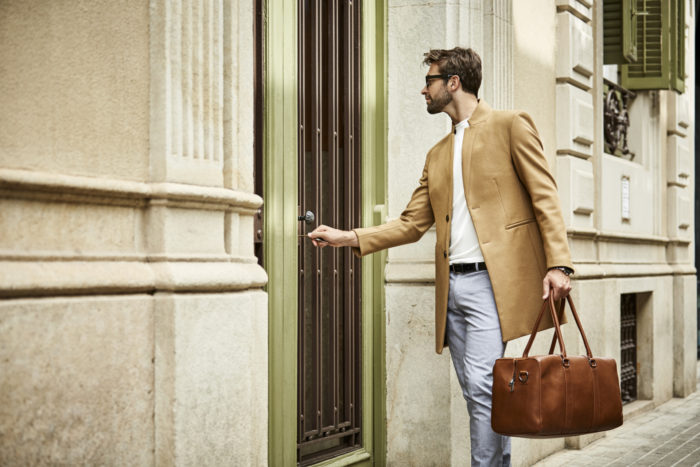 Conseils choisir et porter un sac pour homme BONNEGUEULE